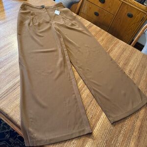 NWT KIABI high-waisted straight legged pants, women’s size 6/38